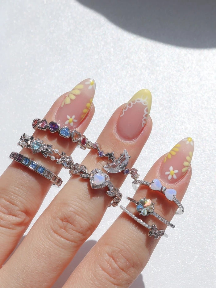 Shiny Bow Ring