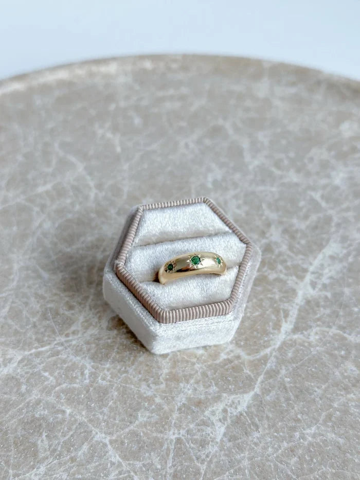 Vintage Trio Flower Glow Ring